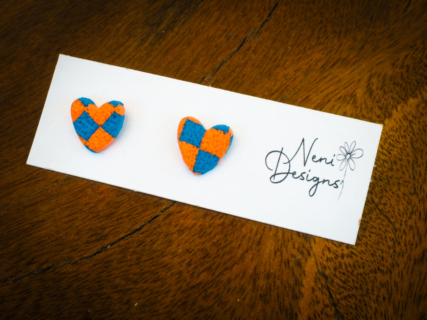 blue and orange checker heart small stud