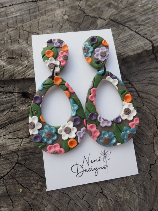 'florence' (green with blue, pink and white florals)