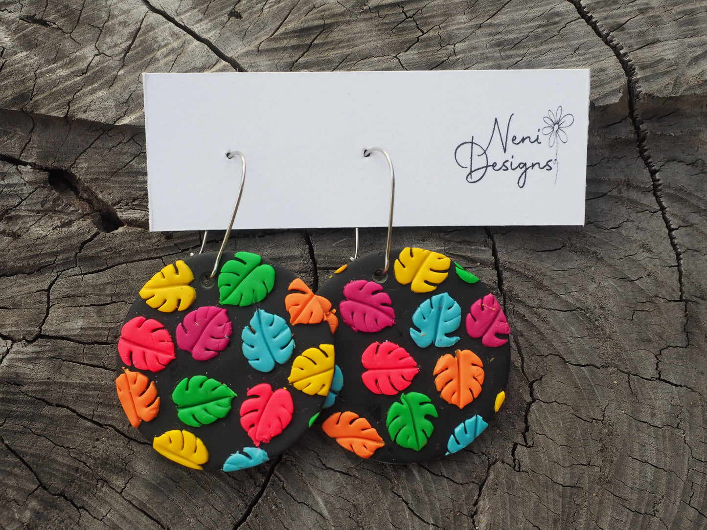 'evita' (black with rainbow leaves)