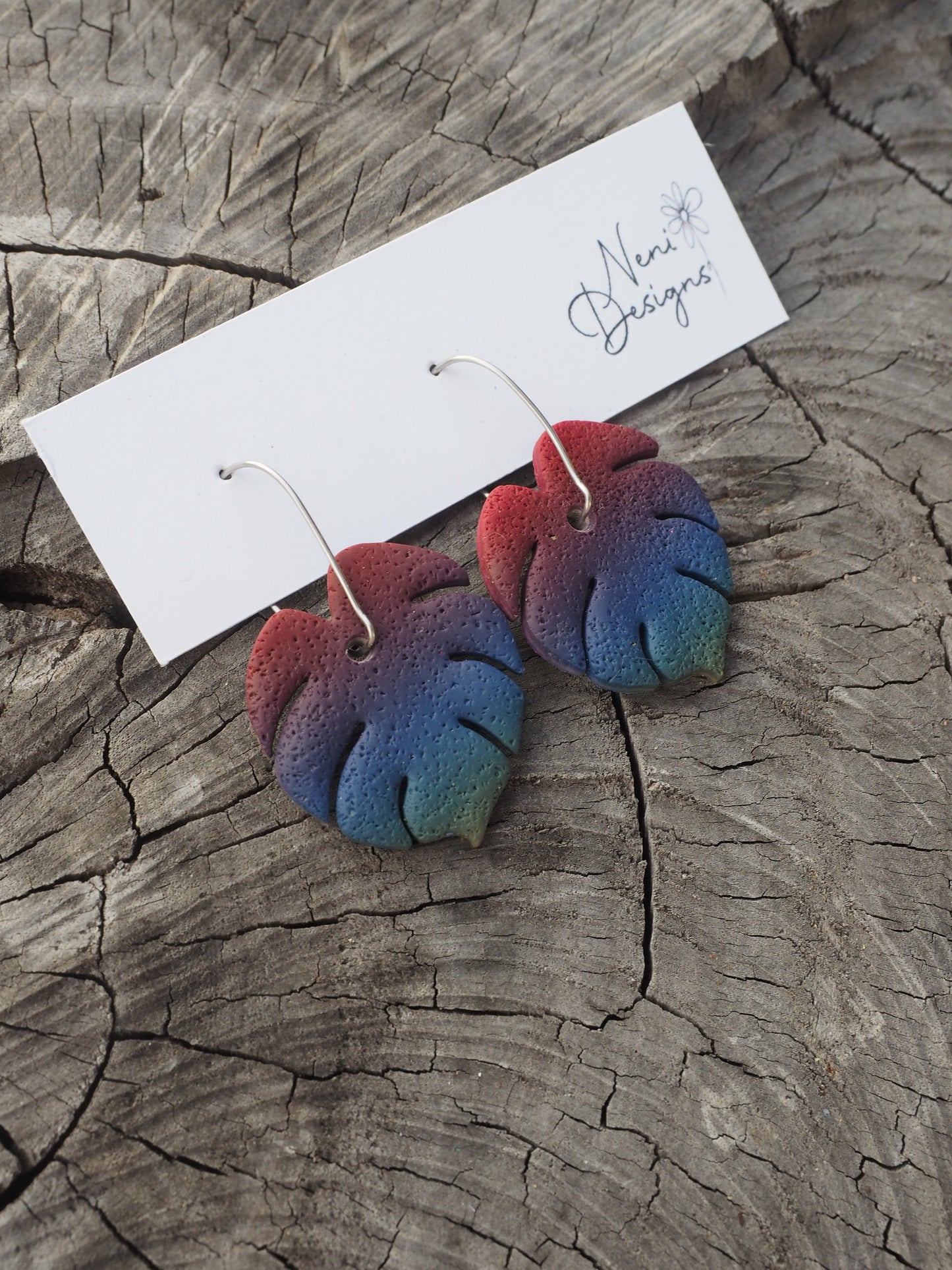 'monstera' (red to blue blend)